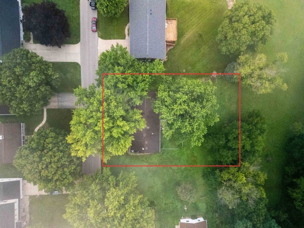 618 Clinton, GALENA, Illinois 61036, 3 Bedrooms Bedrooms, ,2 BathroomsBathrooms,House,For Sale,Clinton,202605261