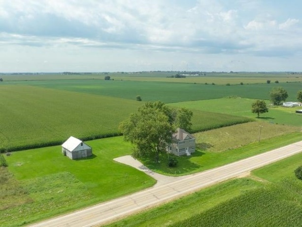 8631 IL RTE 38, ASHTON, Illinois 61006, 4 Bedrooms Bedrooms, ,1 BathroomBathrooms,House,For Sale,IL RTE 38,202605264