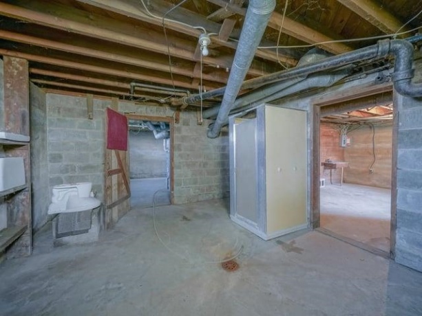 8631 IL RTE 38, ASHTON, Illinois 61006, 4 Bedrooms Bedrooms, ,1 BathroomBathrooms,House,For Sale,IL RTE 38,202605264