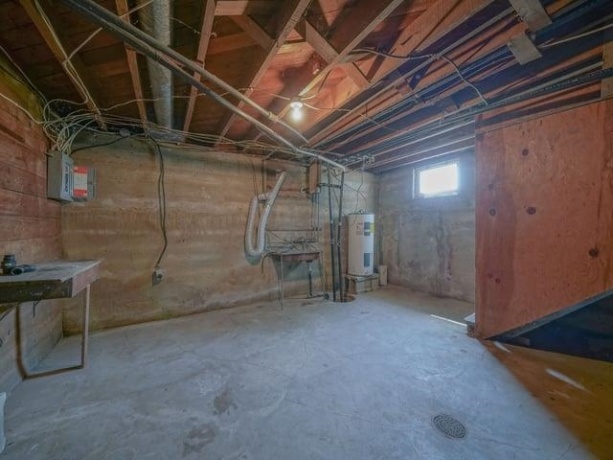8631 IL RTE 38, ASHTON, Illinois 61006, 4 Bedrooms Bedrooms, ,1 BathroomBathrooms,House,For Sale,IL RTE 38,202605264