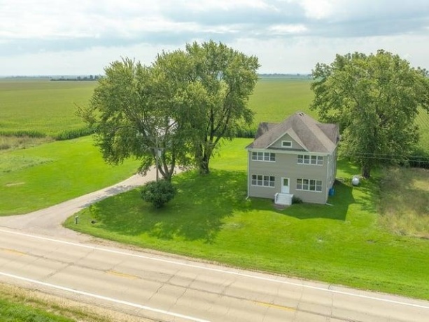 8631 IL RTE 38, ASHTON, Illinois 61006, 4 Bedrooms Bedrooms, ,1 BathroomBathrooms,House,For Sale,IL RTE 38,202605264