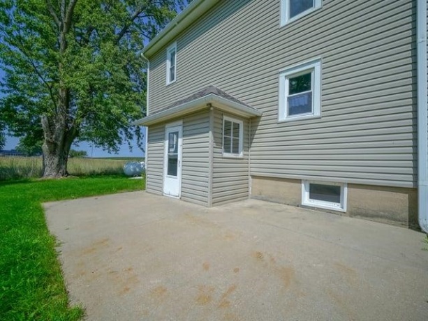 8631 IL RTE 38, ASHTON, Illinois 61006, 4 Bedrooms Bedrooms, ,1 BathroomBathrooms,House,For Sale,IL RTE 38,202605264