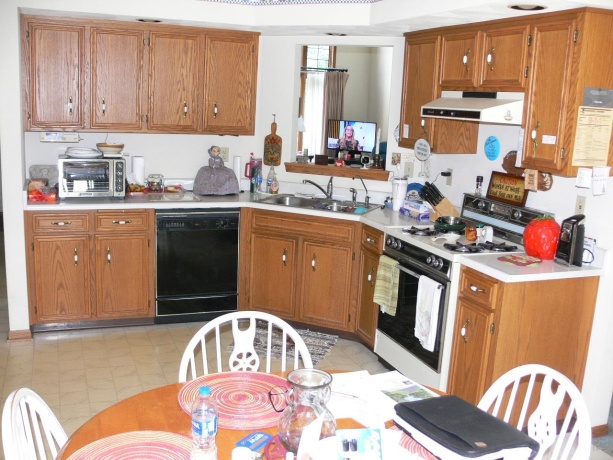 12388 Squirrel Tree, 2.4 Acres., BELVIDERE, Illinois 61008, 3 Bedrooms Bedrooms, ,2 BathroomsBathrooms,House,For Sale,Squirrel Tree, 2.4 Acres.,202604907