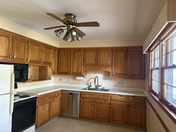 2424 Colorado, ROCKFORD, Illinois 61108, 3 Bedrooms Bedrooms, ,2 BathroomsBathrooms,House,For Sale,Colorado,202605266