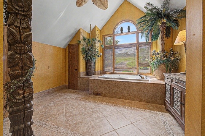 14 Vermillion, GALENA, Illinois 61036, 4 Bedrooms Bedrooms, ,3 BathroomsBathrooms,House,For Sale,Vermillion,202605272