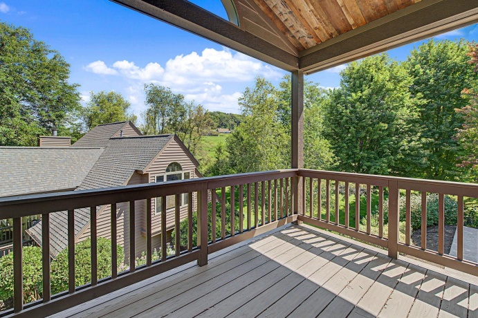 14 Vermillion, GALENA, Illinois 61036, 4 Bedrooms Bedrooms, ,3 BathroomsBathrooms,House,For Sale,Vermillion,202605272