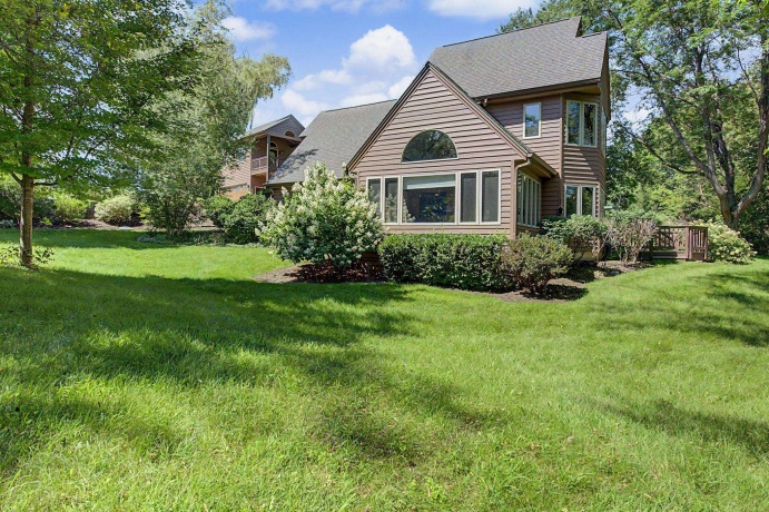 14 Vermillion, GALENA, Illinois 61036, 4 Bedrooms Bedrooms, ,3 BathroomsBathrooms,House,For Sale,Vermillion,202605272