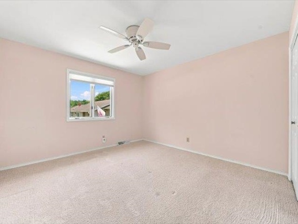 801 Quail Ridge, FREEPORT, Illinois 61032, 2 Bedrooms Bedrooms, ,3 BathroomsBathrooms,Condominium,For Sale,Quail Ridge,202605281