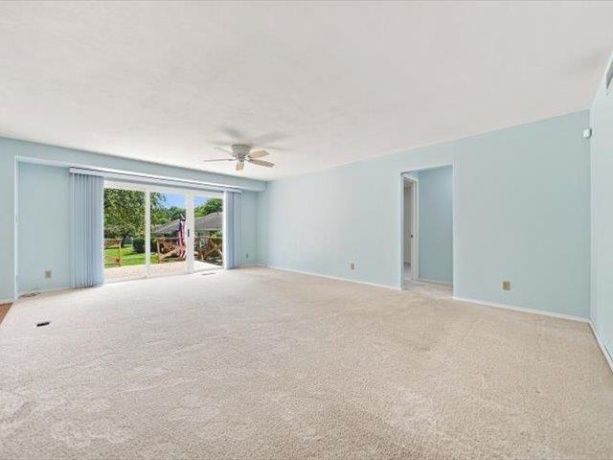 801 Quail Ridge, FREEPORT, Illinois 61032, 2 Bedrooms Bedrooms, ,3 BathroomsBathrooms,Condominium,For Sale,Quail Ridge,202605281