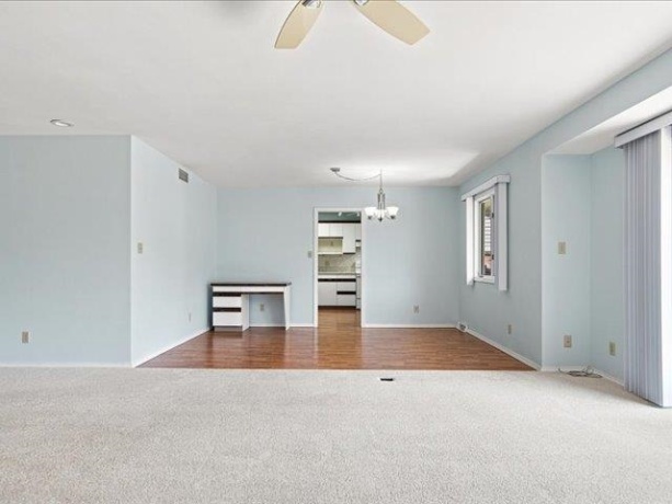 801 Quail Ridge, FREEPORT, Illinois 61032, 2 Bedrooms Bedrooms, ,3 BathroomsBathrooms,Condominium,For Sale,Quail Ridge,202605281