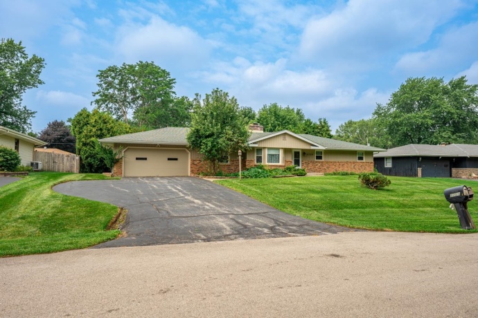 2759 WYNDAMERE WAY, ROCKFORD, Illinois 61109, 3 Bedrooms Bedrooms, ,2 BathroomsBathrooms,House,For Sale,WYNDAMERE WAY,202605276
