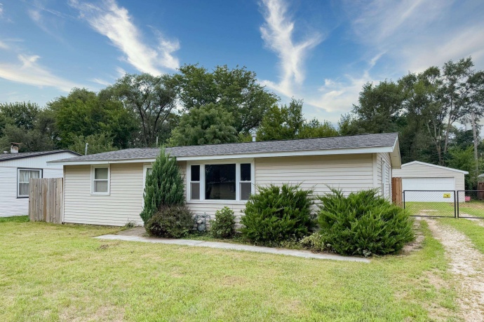7618 Mildred, MACHESNEY PARK, Illinois 61115, 3 Bedrooms Bedrooms, ,1 BathroomBathrooms,House,For Sale,Mildred,202605278