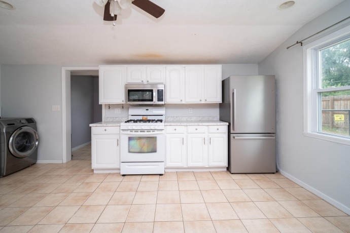7618 Mildred, MACHESNEY PARK, Illinois 61115, 3 Bedrooms Bedrooms, ,1 BathroomBathrooms,House,For Sale,Mildred,202605278