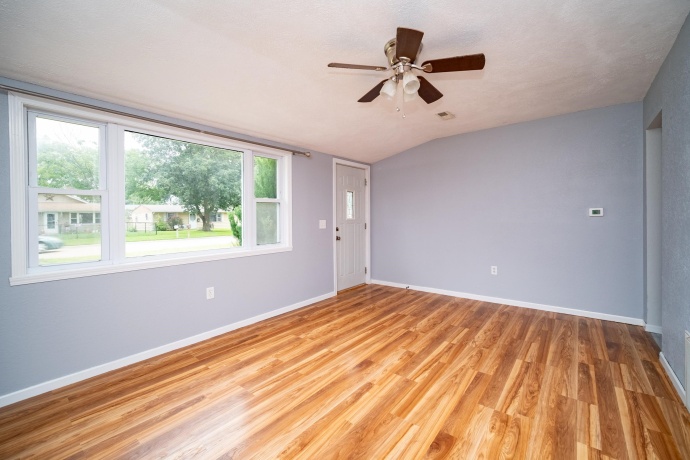 7618 Mildred, MACHESNEY PARK, Illinois 61115, 3 Bedrooms Bedrooms, ,1 BathroomBathrooms,House,For Sale,Mildred,202605278