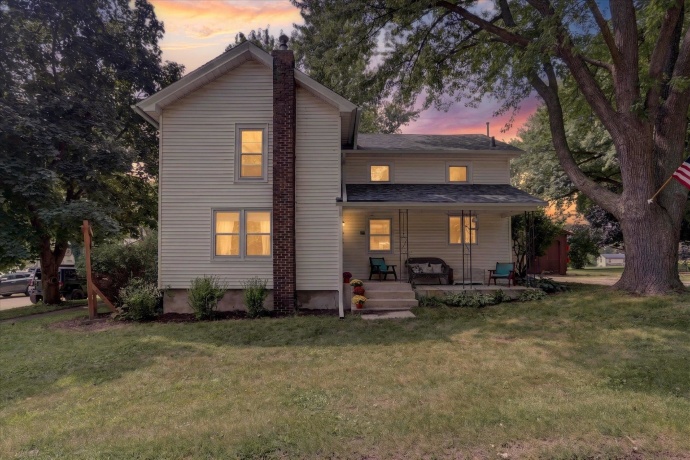 110 Harrison, Cedarville, Illinois 61013, 3 Bedrooms Bedrooms, ,1 BathroomBathrooms,House,For Sale,Harrison,202604839