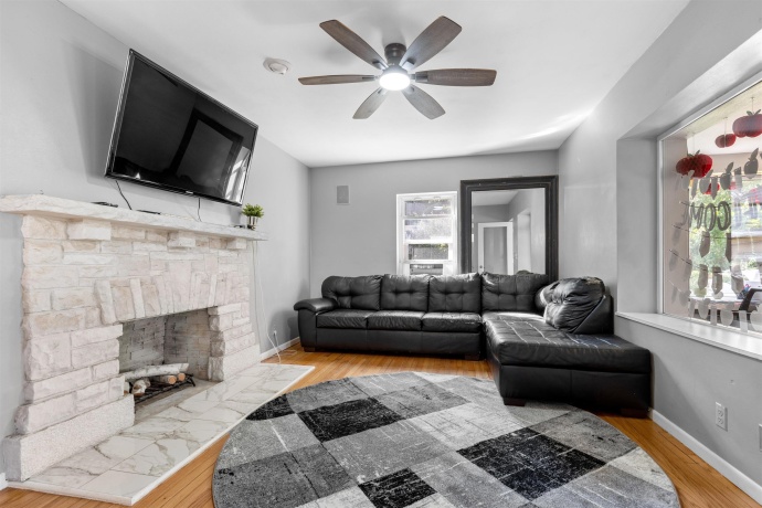 4097 Oaklane, ROCKFORD, Illinois 61109, 3 Bedrooms Bedrooms, ,2 BathroomsBathrooms,House,For Sale,Oaklane,202605285