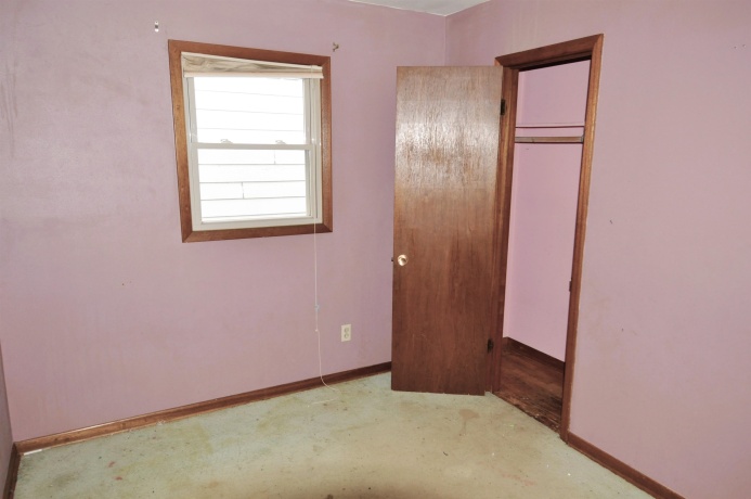 2618 FORSYTHIA, ROCKFORD, Illinois 61102, 3 Bedrooms Bedrooms, ,1 BathroomBathrooms,House,For Sale,FORSYTHIA,202605288