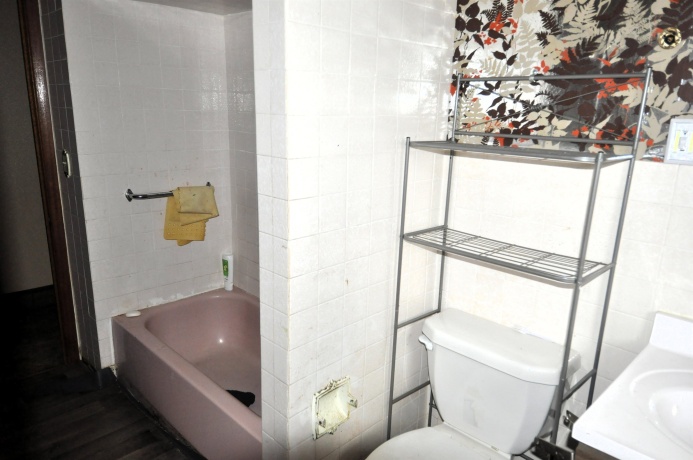 2618 FORSYTHIA, ROCKFORD, Illinois 61102, 3 Bedrooms Bedrooms, ,1 BathroomBathrooms,House,For Sale,FORSYTHIA,202605288