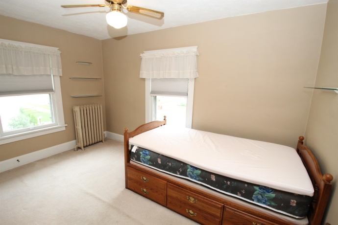 410 HURLBUT, BELVIDERE, Illinois 61008, 3 Bedrooms Bedrooms, ,3 BathroomsBathrooms,House,For Sale,HURLBUT,202605289