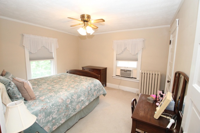 410 HURLBUT, BELVIDERE, Illinois 61008, 3 Bedrooms Bedrooms, ,3 BathroomsBathrooms,House,For Sale,HURLBUT,202605289