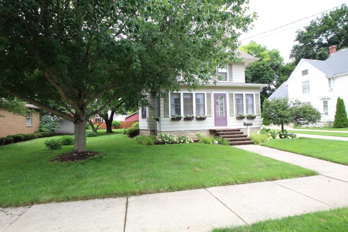 410 HURLBUT, BELVIDERE, Illinois 61008, 3 Bedrooms Bedrooms, ,3 BathroomsBathrooms,House,For Sale,HURLBUT,202605289