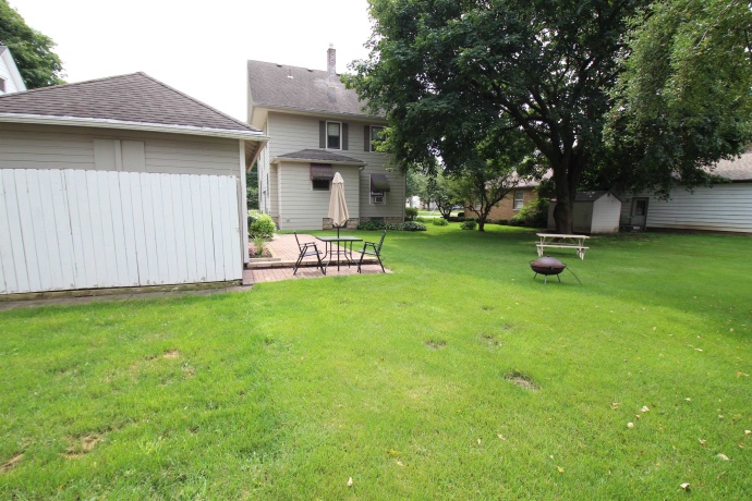 410 HURLBUT, BELVIDERE, Illinois 61008, 3 Bedrooms Bedrooms, ,3 BathroomsBathrooms,House,For Sale,HURLBUT,202605289