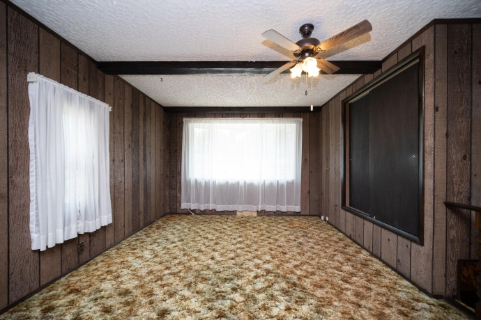 106 Superior, MACHESNEY PARK, Illinois 61115, 3 Bedrooms Bedrooms, ,2 BathroomsBathrooms,House,For Sale,Superior,202605291
