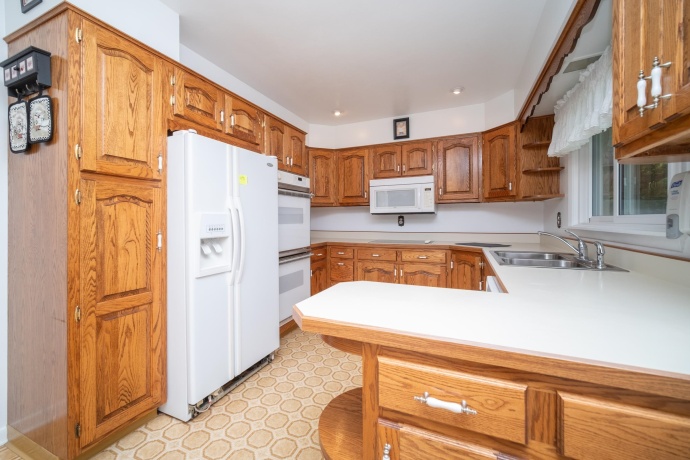 106 Superior, MACHESNEY PARK, Illinois 61115, 3 Bedrooms Bedrooms, ,2 BathroomsBathrooms,House,For Sale,Superior,202605291