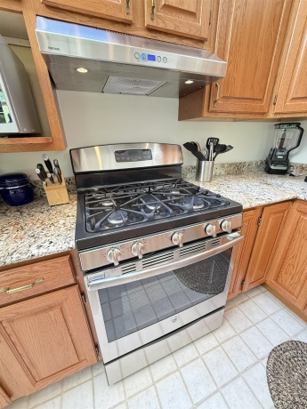 38 Longwood, GALENA, Illinois 61036, 4 Bedrooms Bedrooms, ,3 BathroomsBathrooms,House,For Sale,Longwood,202605294