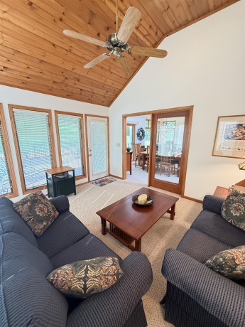 38 Longwood, GALENA, Illinois 61036, 4 Bedrooms Bedrooms, ,3 BathroomsBathrooms,House,For Sale,Longwood,202605294