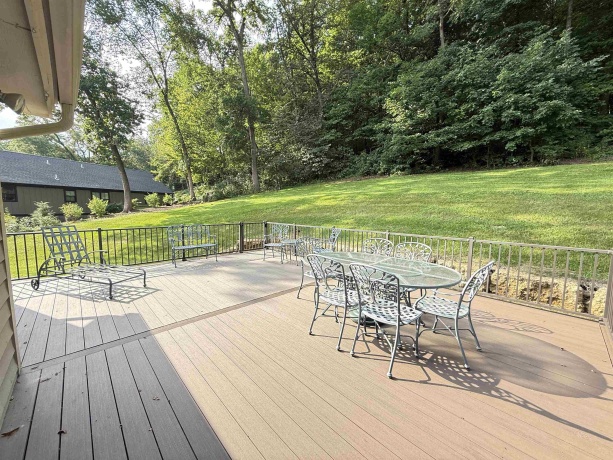 38 Longwood, GALENA, Illinois 61036, 4 Bedrooms Bedrooms, ,3 BathroomsBathrooms,House,For Sale,Longwood,202605294