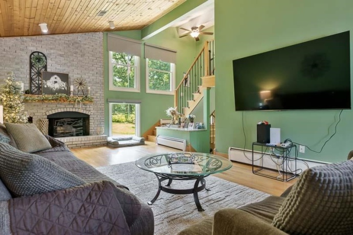 16557 Grove Creek, PECATONICA, Illinois 61063, 3 Bedrooms Bedrooms, ,3 BathroomsBathrooms,House,For Sale,Grove Creek,202605295