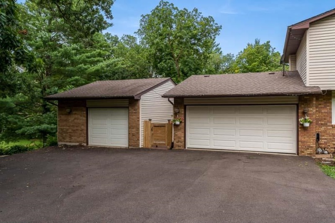 16557 Grove Creek, PECATONICA, Illinois 61063, 3 Bedrooms Bedrooms, ,3 BathroomsBathrooms,House,For Sale,Grove Creek,202605295