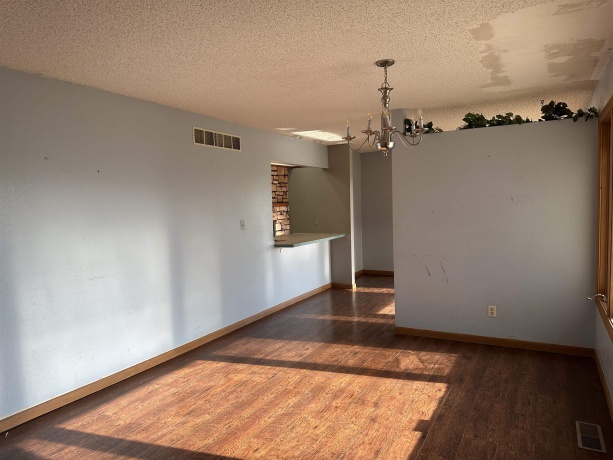 8090 FARR, SAVANNA, Illinois 61074, 4 Bedrooms Bedrooms, ,2 BathroomsBathrooms,House,For Sale,FARR,202605300