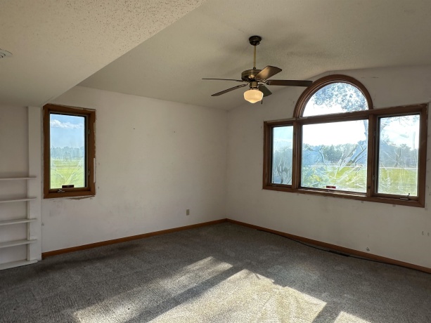 8090 FARR, SAVANNA, Illinois 61074, 4 Bedrooms Bedrooms, ,2 BathroomsBathrooms,House,For Sale,FARR,202605300