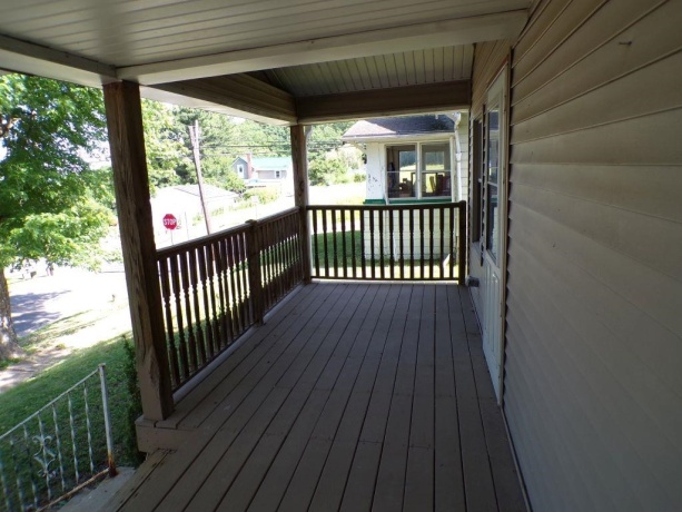 822 4th, SAVANNA, Illinois 61074, 3 Bedrooms Bedrooms, ,1 BathroomBathrooms,House,For Sale,4th,202605302