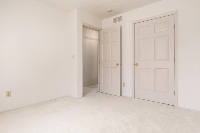 4201 Clearfield, ROCKFORD, Illinois 61109, 3 Bedrooms Bedrooms, ,2 BathroomsBathrooms,House,For Sale,Clearfield,202605303