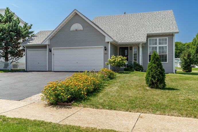 4201 Clearfield, ROCKFORD, Illinois 61109, 3 Bedrooms Bedrooms, ,2 BathroomsBathrooms,House,For Sale,Clearfield,202605303