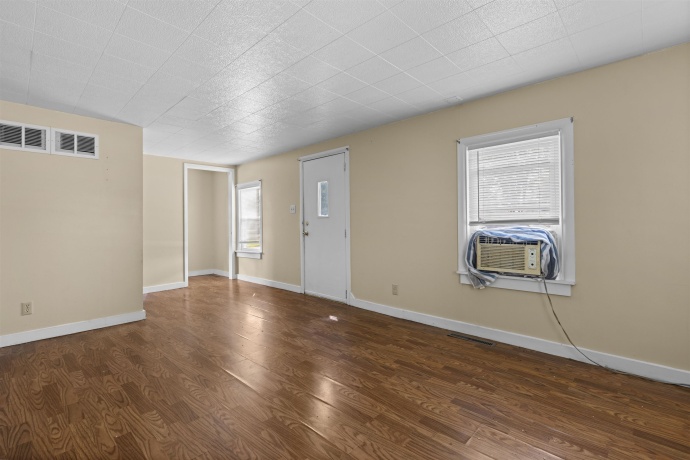 1428 Maple, BELVIDERE, Illinois 61008, 3 Bedrooms Bedrooms, ,1 BathroomBathrooms,House,For Sale,Maple,202605306