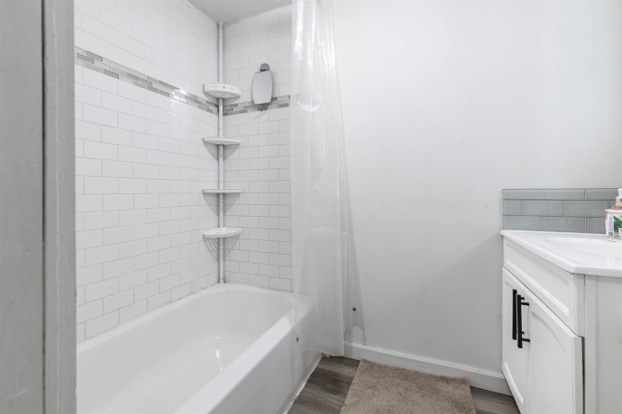403 Spruce, BELVIDERE, Illinois 61008, 2 Bedrooms Bedrooms, ,1 BathroomBathrooms,House,For Sale,Spruce,202605307