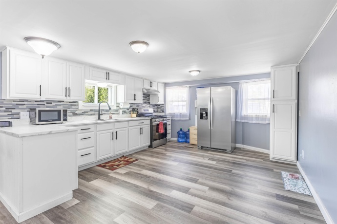 403 Spruce, BELVIDERE, Illinois 61008, 2 Bedrooms Bedrooms, ,1 BathroomBathrooms,House,For Sale,Spruce,202605307