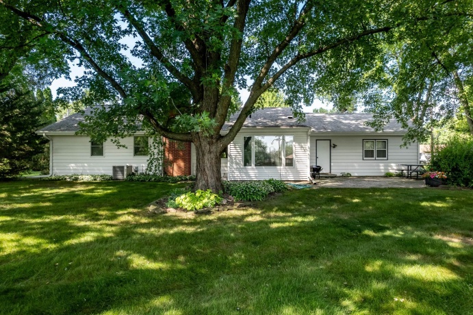 13591 Beaver, ROSCOE, Illinois 61073, 3 Bedrooms Bedrooms, ,3 BathroomsBathrooms,House,For Sale,Beaver,202605309