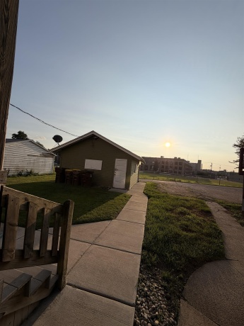 321 Prospect, ROCKFORD, Illinois 61104, ,2 Units,For Sale,Prospect,202605311