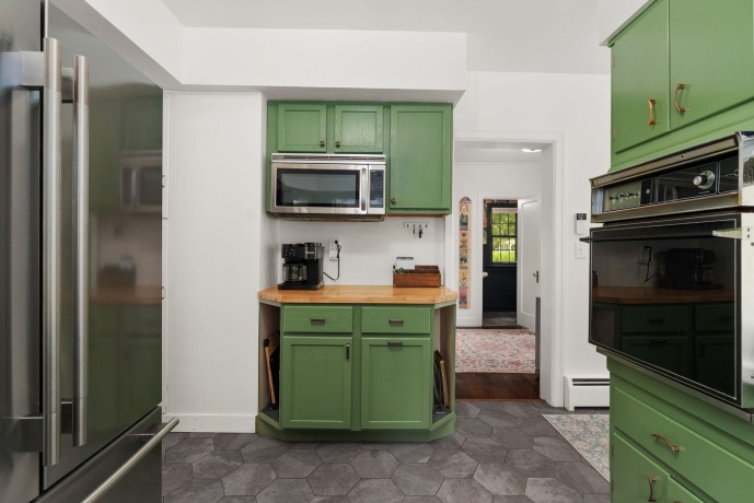 804 Milwaukee, BELOIT, Wisconsin 53511, 4 Bedrooms Bedrooms, ,2 BathroomsBathrooms,House,For Sale,Milwaukee,202605317