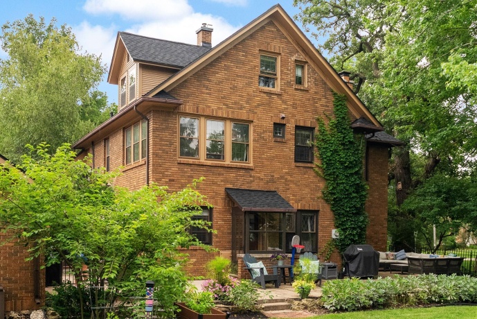 804 Milwaukee, BELOIT, Wisconsin 53511, 4 Bedrooms Bedrooms, ,2 BathroomsBathrooms,House,For Sale,Milwaukee,202605317
