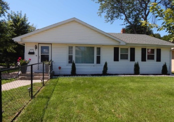 1474 Carroll, FREEPORT, Illinois 61032, 2 Bedrooms Bedrooms, ,2 BathroomsBathrooms,House,For Sale,Carroll,202605323