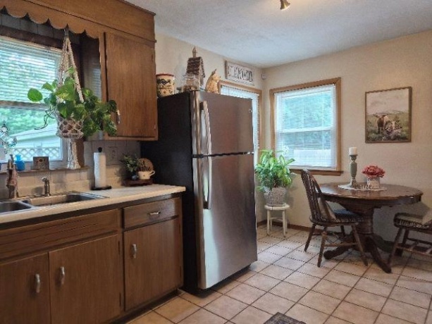 2227 Arizona, ROCKFORD, Illinois 61108, 3 Bedrooms Bedrooms, ,1 BathroomBathrooms,House,For Sale,Arizona,202605324