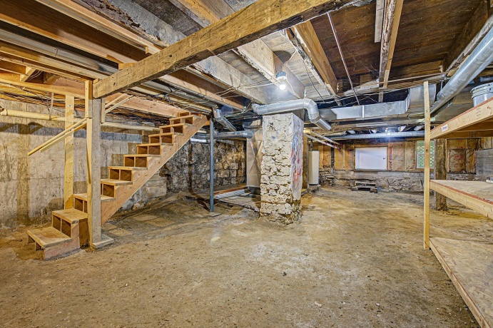 228 Poplar, GALENA, Illinois 61036, 2 Bedrooms Bedrooms, ,2 BathroomsBathrooms,House,For Sale,Poplar,202605325