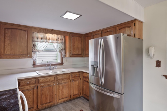 4715 Cleveland, ROCKFORD, Illinois 61108, 3 Bedrooms Bedrooms, ,1 BathroomBathrooms,House,For Sale,Cleveland,202605326