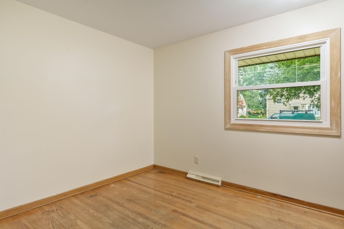 4715 Cleveland, ROCKFORD, Illinois 61108, 3 Bedrooms Bedrooms, ,1 BathroomBathrooms,House,For Sale,Cleveland,202605326